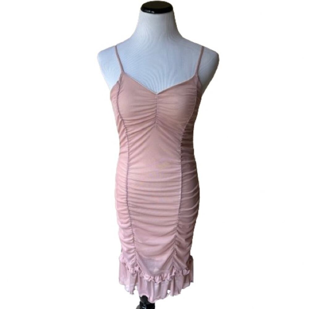 NWT Liz & Sara Junior’s Pink Ruched Ruffle Spaghetti Strap Bodycon Dress. Size L